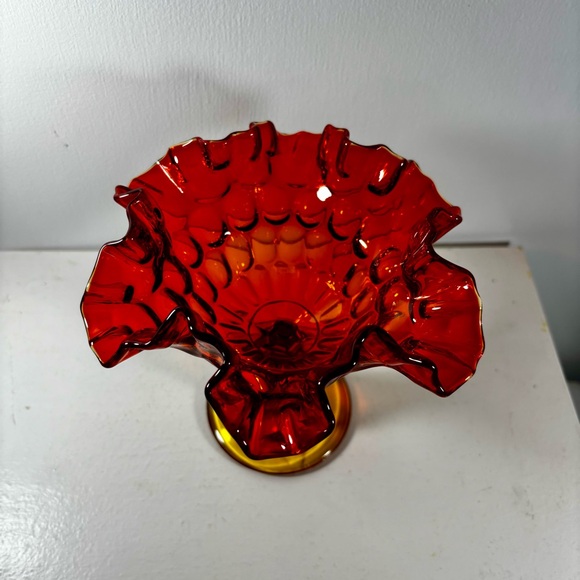 Fenton CADMIUM Glows under UV Amberina Compote Signed - Picture 6 of 8